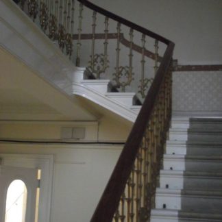 Cast iron spindles & staircase hand rail
