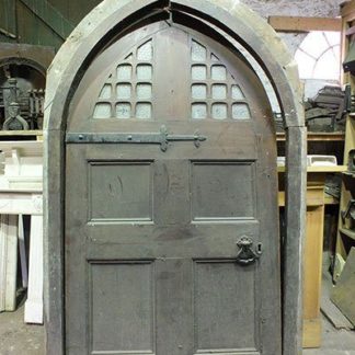 Arched Front Foor