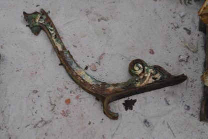 Pipe Brackets - Decorative